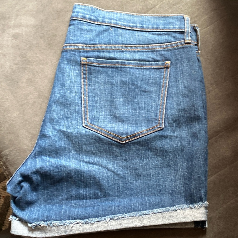 Women’s shorts